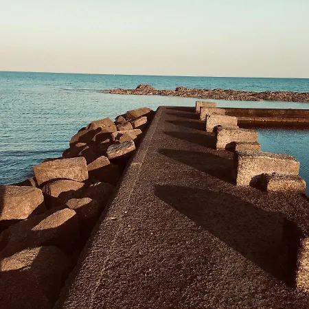 Studio~ Les Pieds Dans L'eau 2~ アパート *