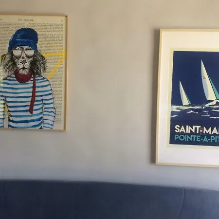 Studio~ Les Pieds Dans L'eau 2~ アパート *