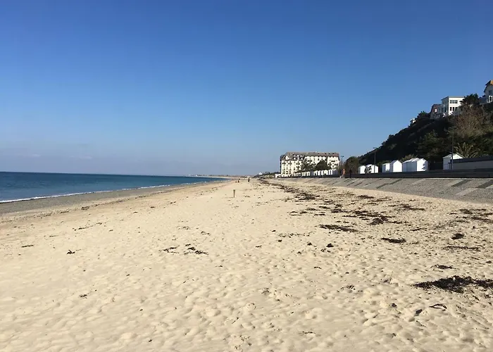 Studio~ Les Pieds Dans L'eau 2~ *