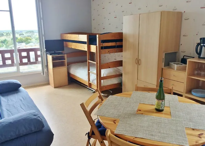 Studio~ Les Pieds Dans L'eau 2~ *