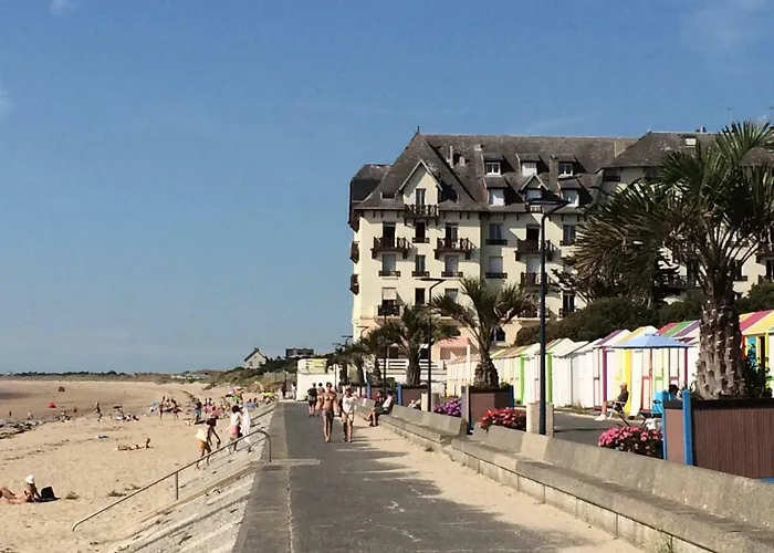 Studio~ Les Pieds Dans L'eau 2~ アパート