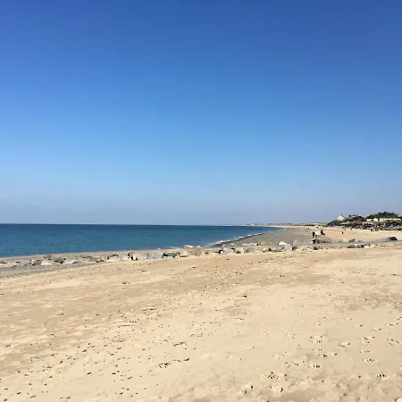 Studio~ Les Pieds Dans L'eau 2~ *