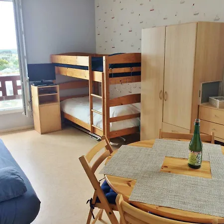 Studio~ Les Pieds Dans L'eau 2~ *