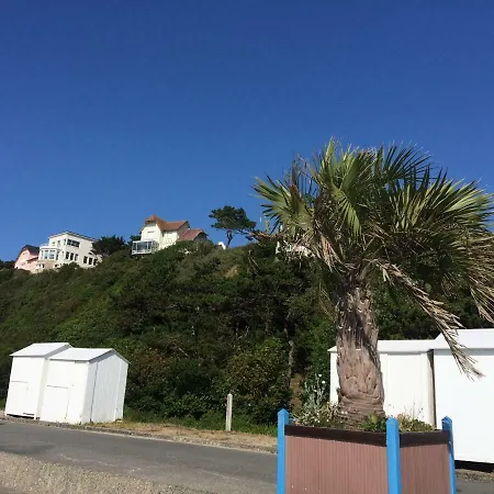 Studio~ Les Pieds Dans L'eau 2~ Daire